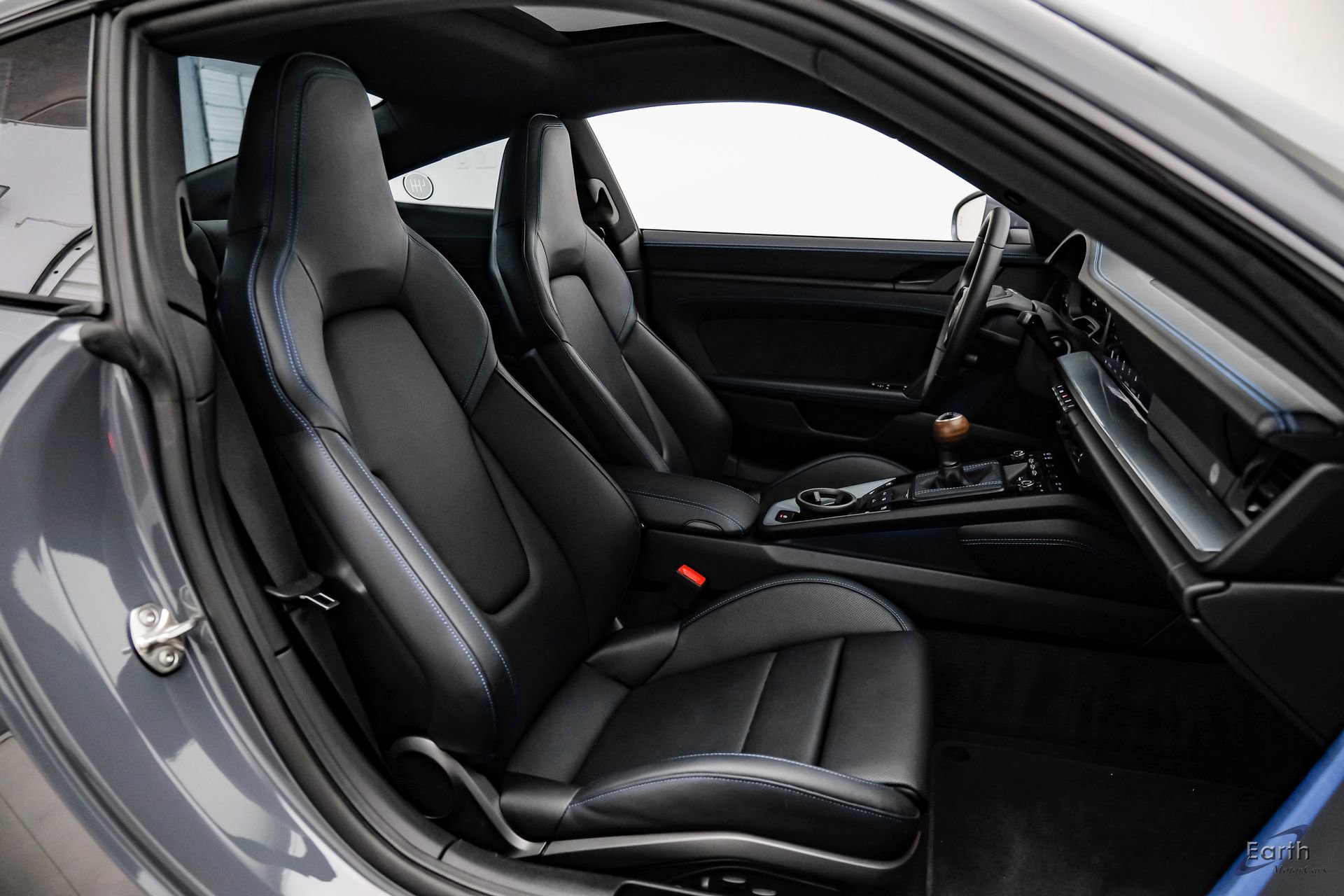 Used 2025 Porsche 911 Carrera T image 47