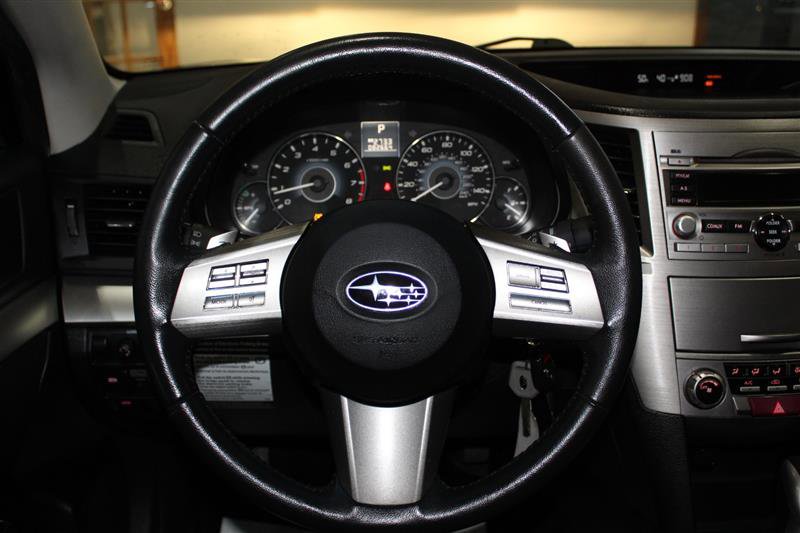 Used 2010 Subaru Legacy 2.5i Premium AWD/4WD image 13