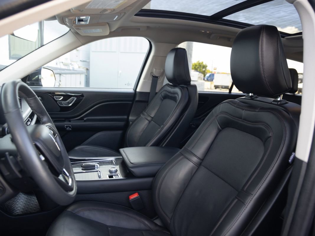Used 2024 Lincoln Aviator Reserve image 14