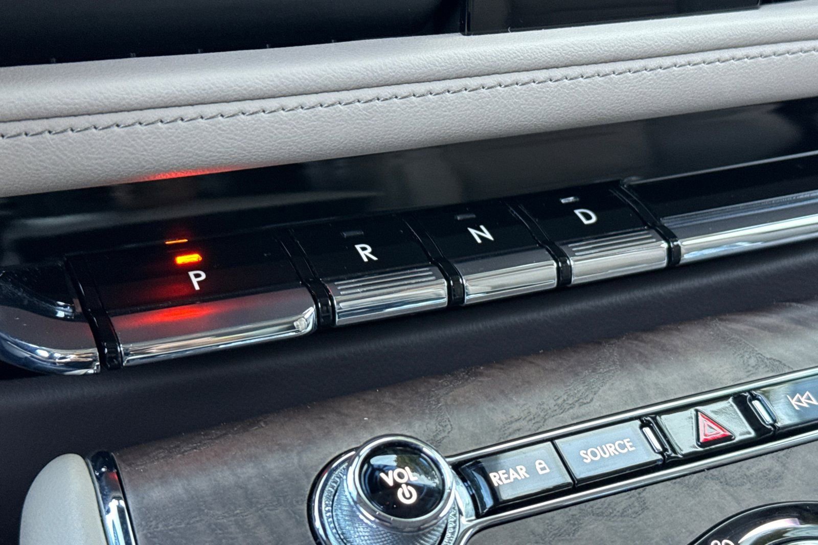 Certified 2022 Lincoln Aviator Grand Touring w/ Equipment Group 301A image 21