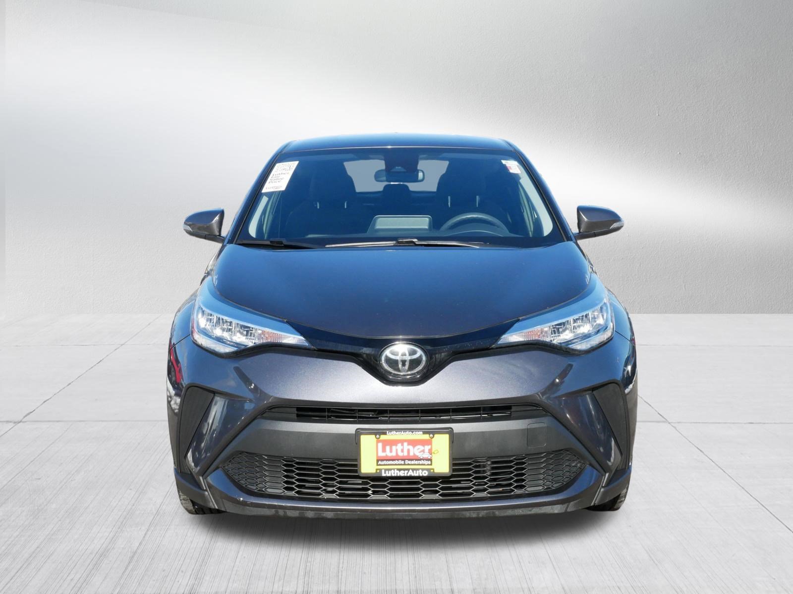 Used 2021 Toyota C-HR LE FWD video 2