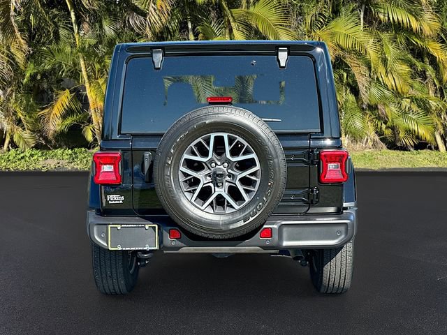 Used 2024 Jeep Wrangler Sahara w/ Technology Group image 6