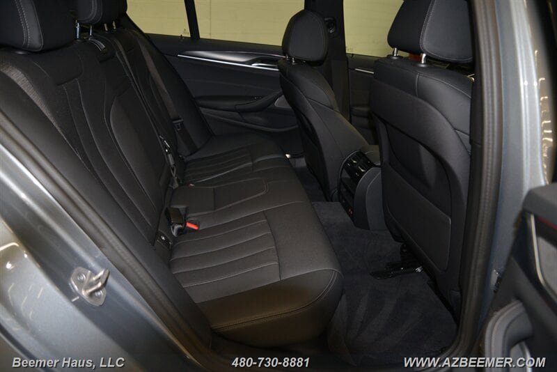 Used 2023 BMW 530i w/ M Sport Package RWD image 18