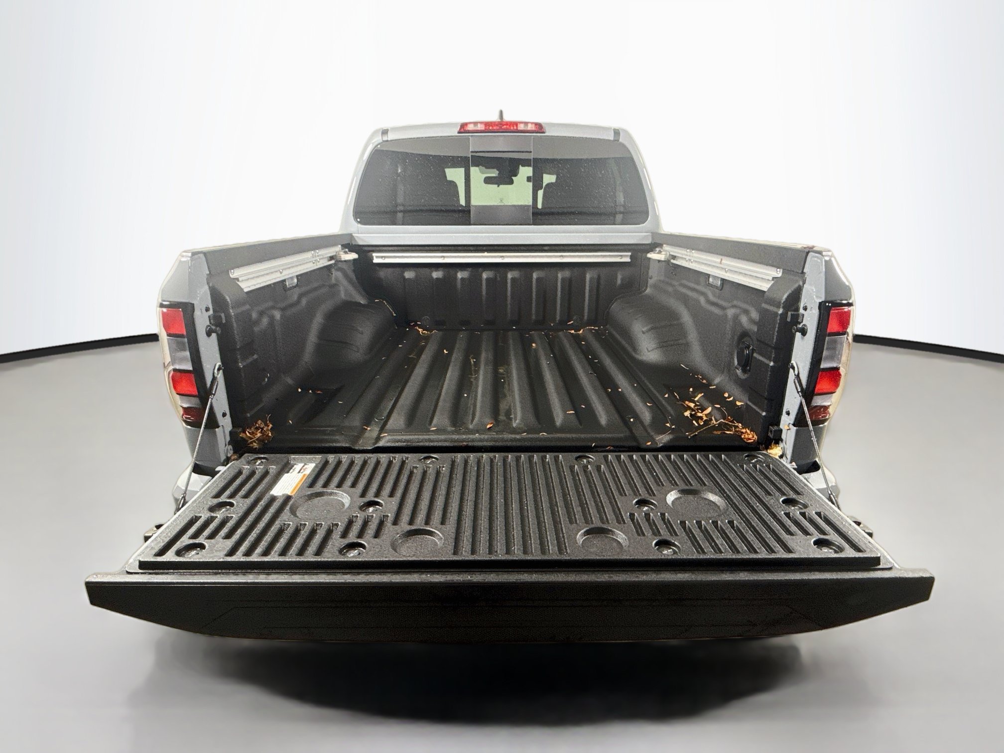 Used 2025 Nissan Frontier PRO-4X w/ Pro Convenience Package AWD/4WD image 23