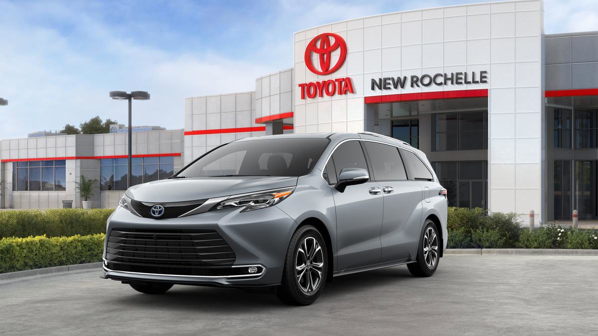 New 2025 Toyota Sienna Platinum