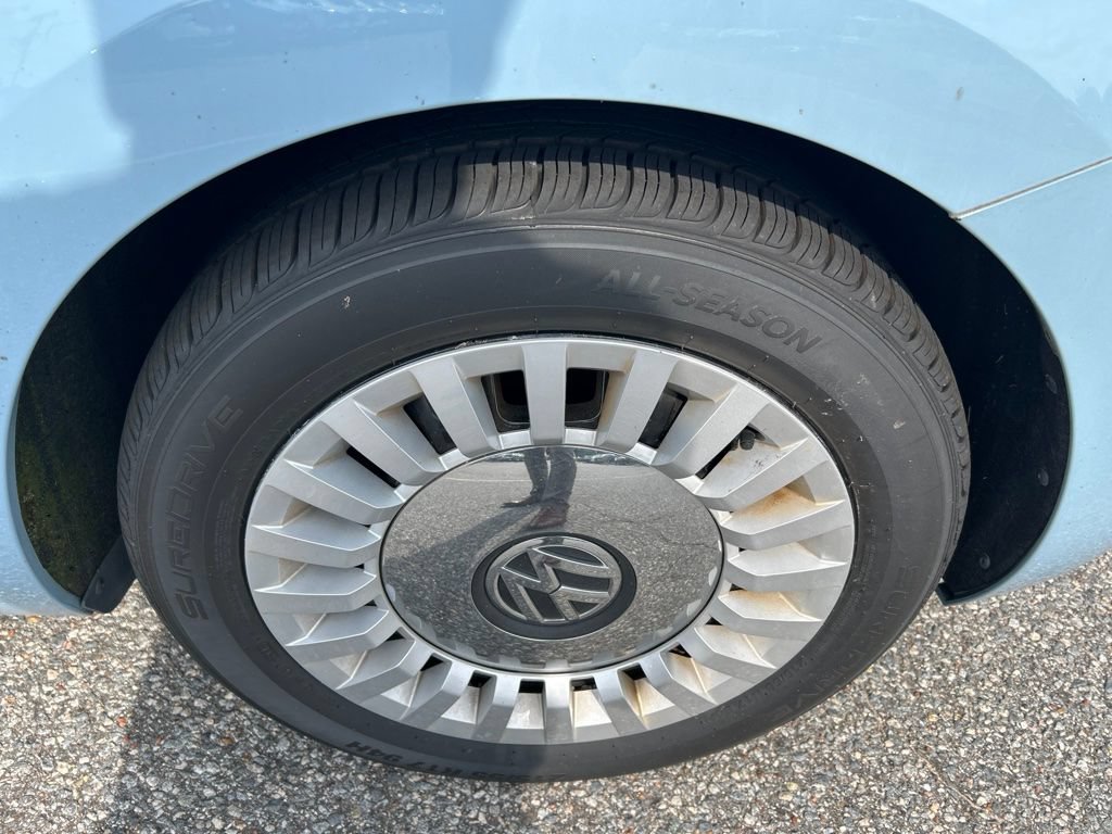 Used 2013 Volkswagen Beetle 2.5 FWD image 8
