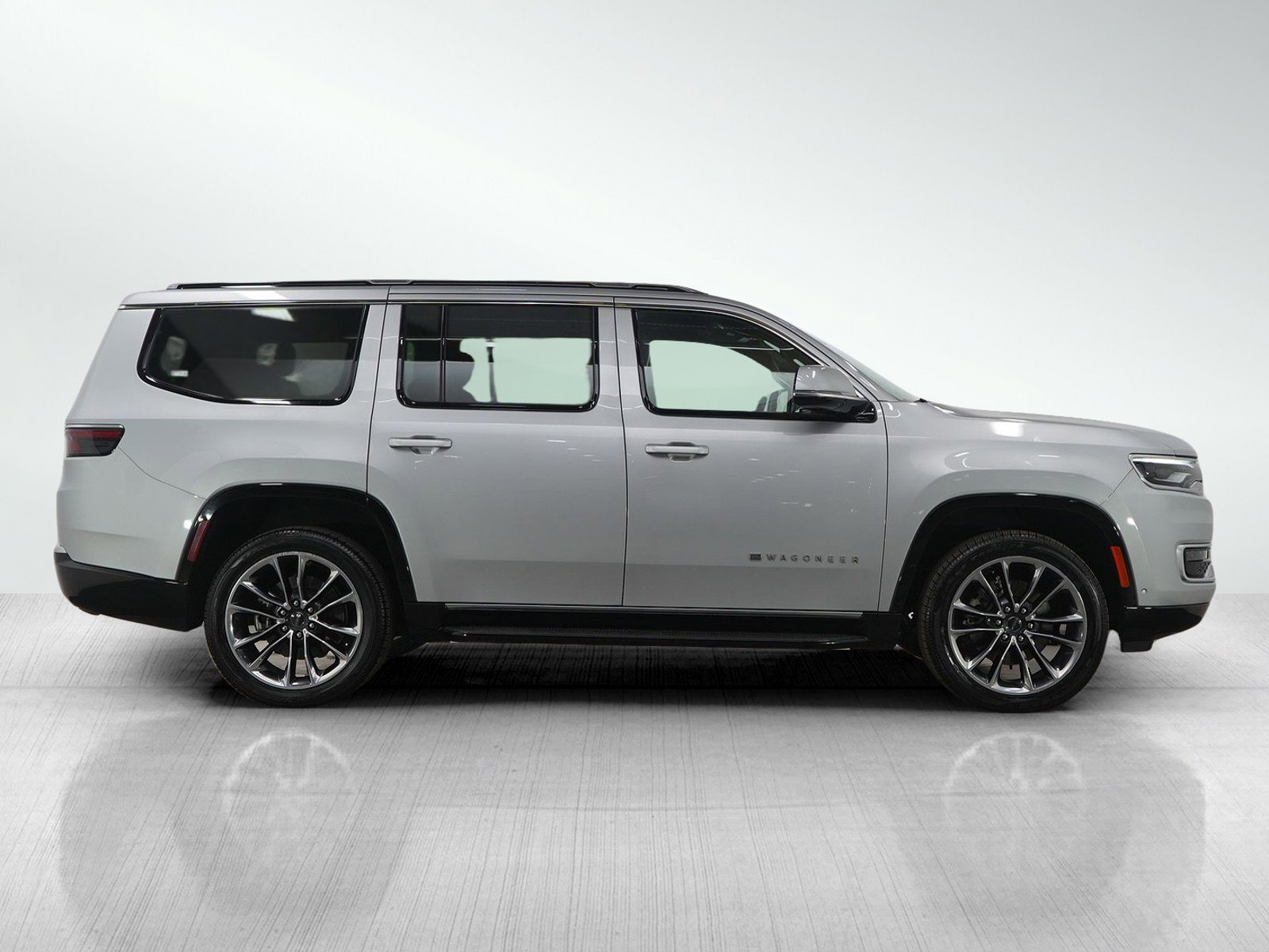 Used 2022 Jeep Wagoneer Series II w/ Premium Group I image 6