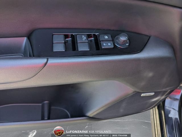Used 2017 MAZDA CX-5 Touring w/ Preferred Equipment Package AWD/4WD image 16