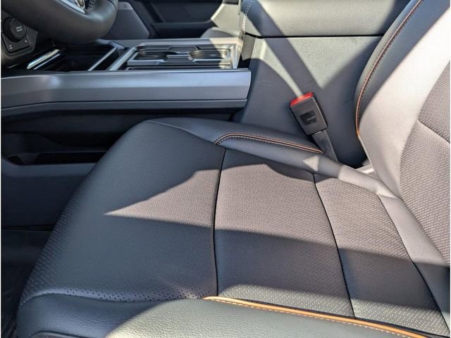 New 2026 Ford F350 Lariat w/ Black Appearance Package image 25