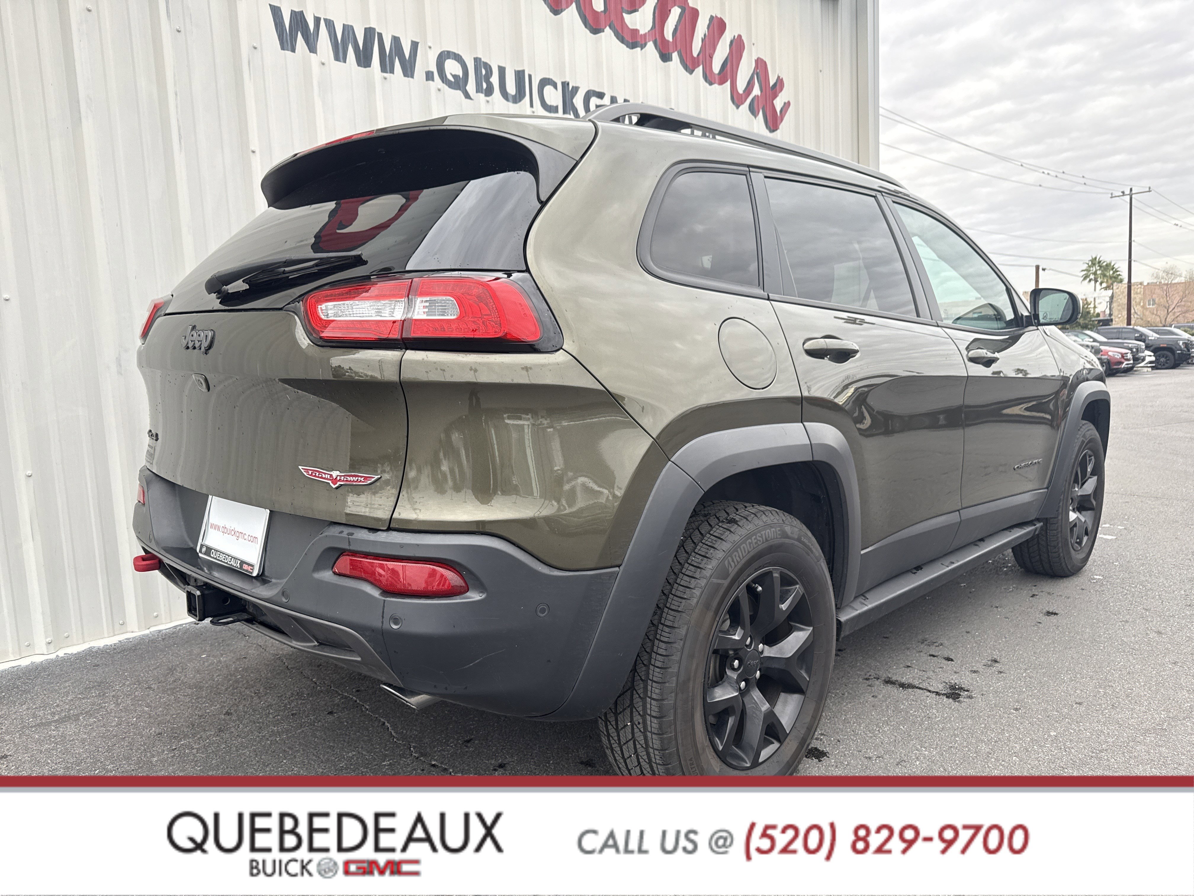 Used 2016 Jeep Cherokee Trailhawk w/ Comfort/Convenience Group image 32