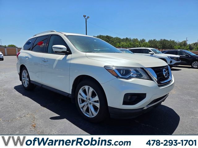 Used 2018 Nissan Pathfinder SL w/ SL Premium Package FWD image 1