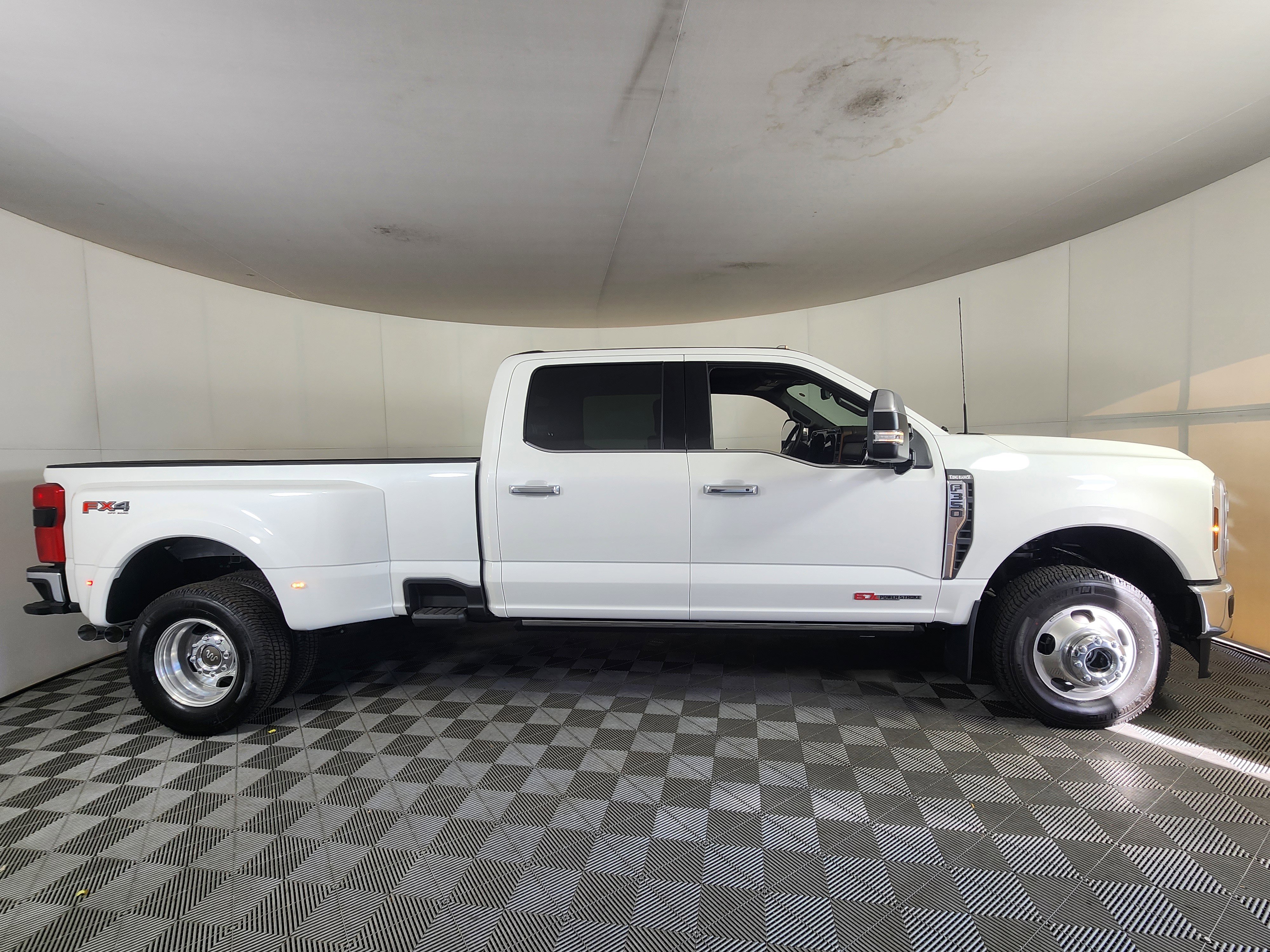New 2026 Ford F350 King Ranch image 8