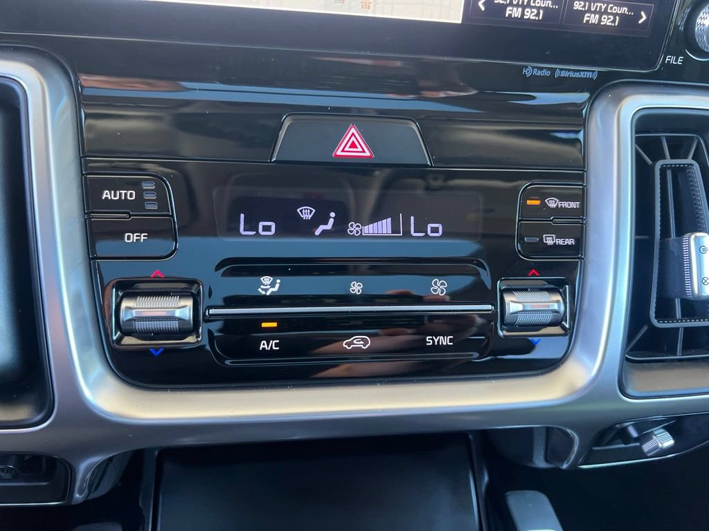 Certified 2023 Kia Sorento EX w/ Panoramic Sunroof Package FWD image 58