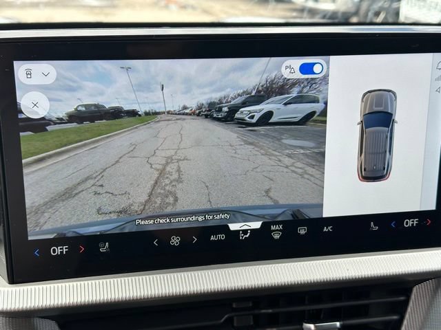 Certified 2025 Ford Explorer ST-Line w/ Premium Package AWD/4WD image 26