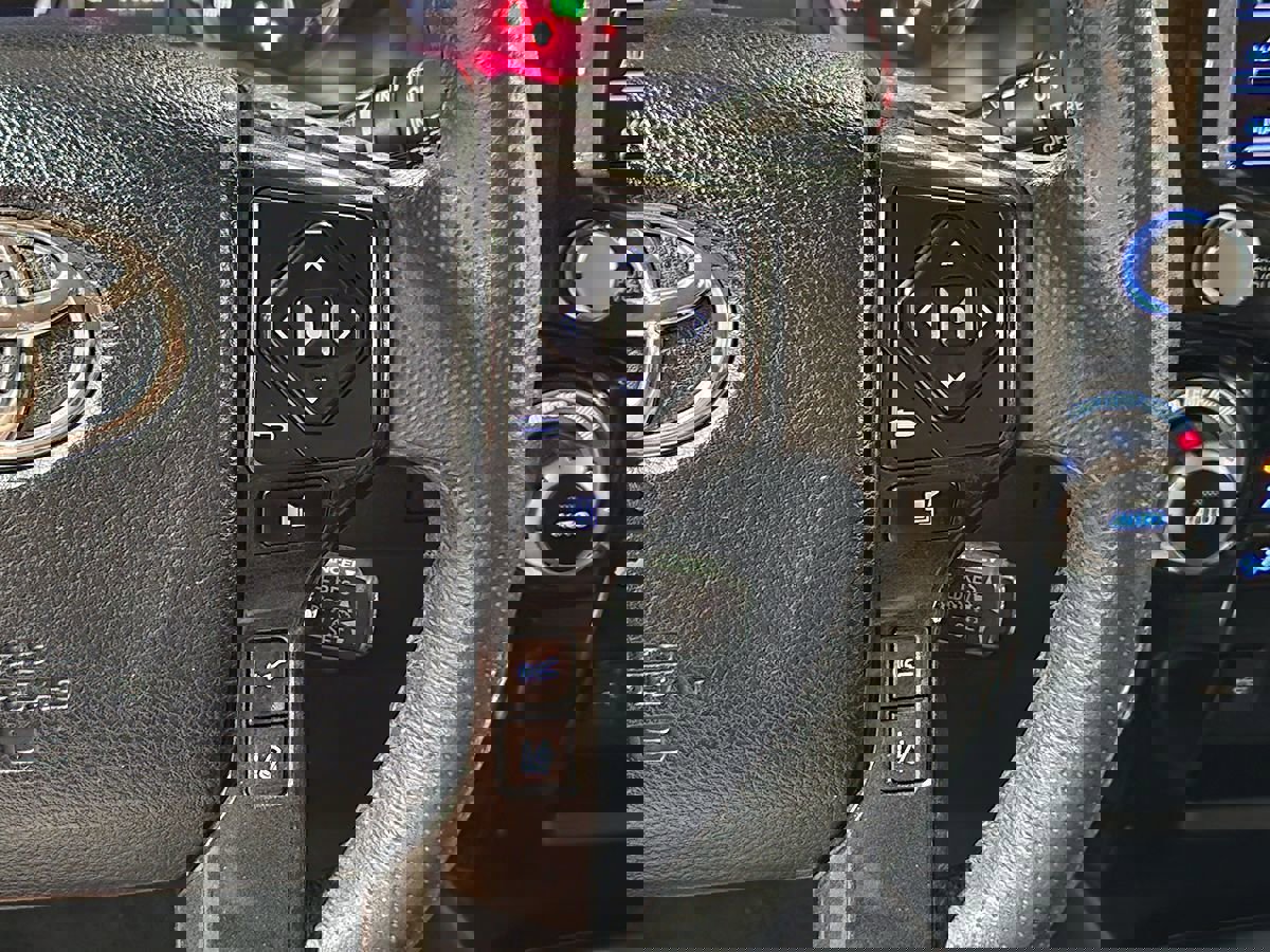 Used 2021 Toyota 4Runner Nightshade image 52