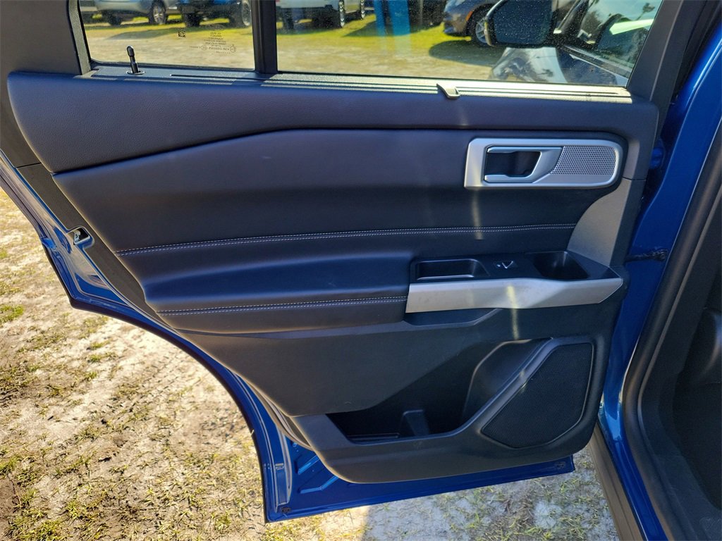 Used 2023 Ford Explorer Limited w/ Equipment Group 301A image 33