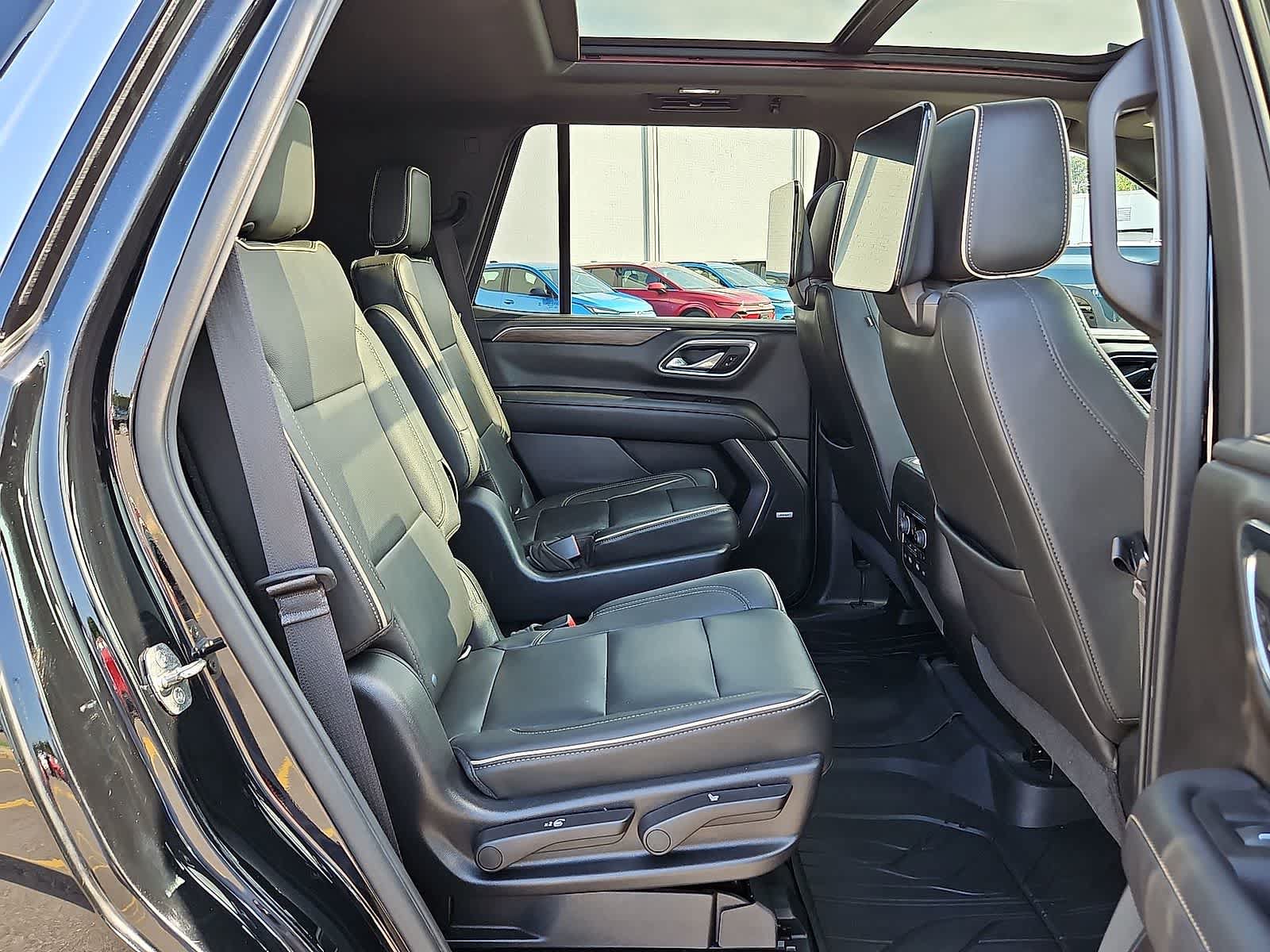 Certified 2021 Chevrolet Tahoe Premier w/ Premium Package AWD/4WD image 34