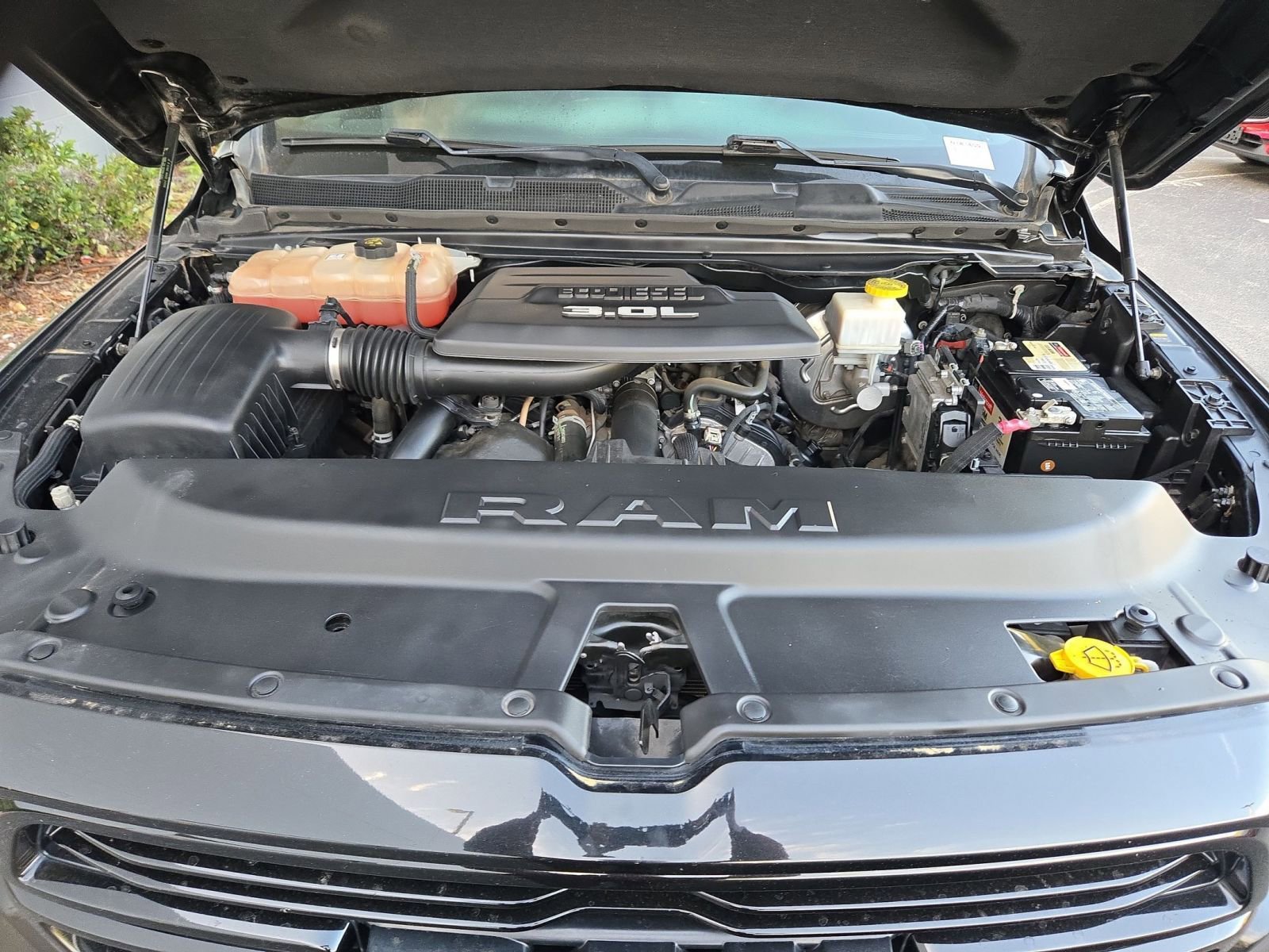 Used 2022 RAM 1500 Laramie image 31