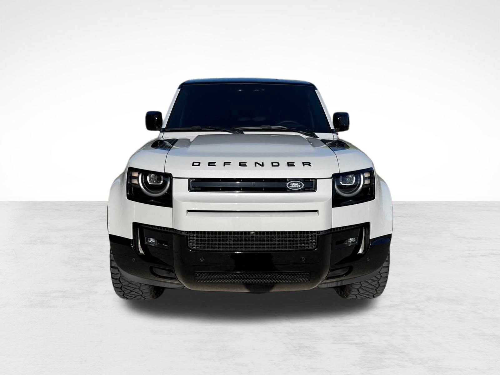 Used 2026 Land Rover Defender 130 X-Dynamic SE AWD/4WD image 6