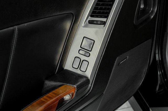 Used 2006 Cadillac XLR RWD image 36