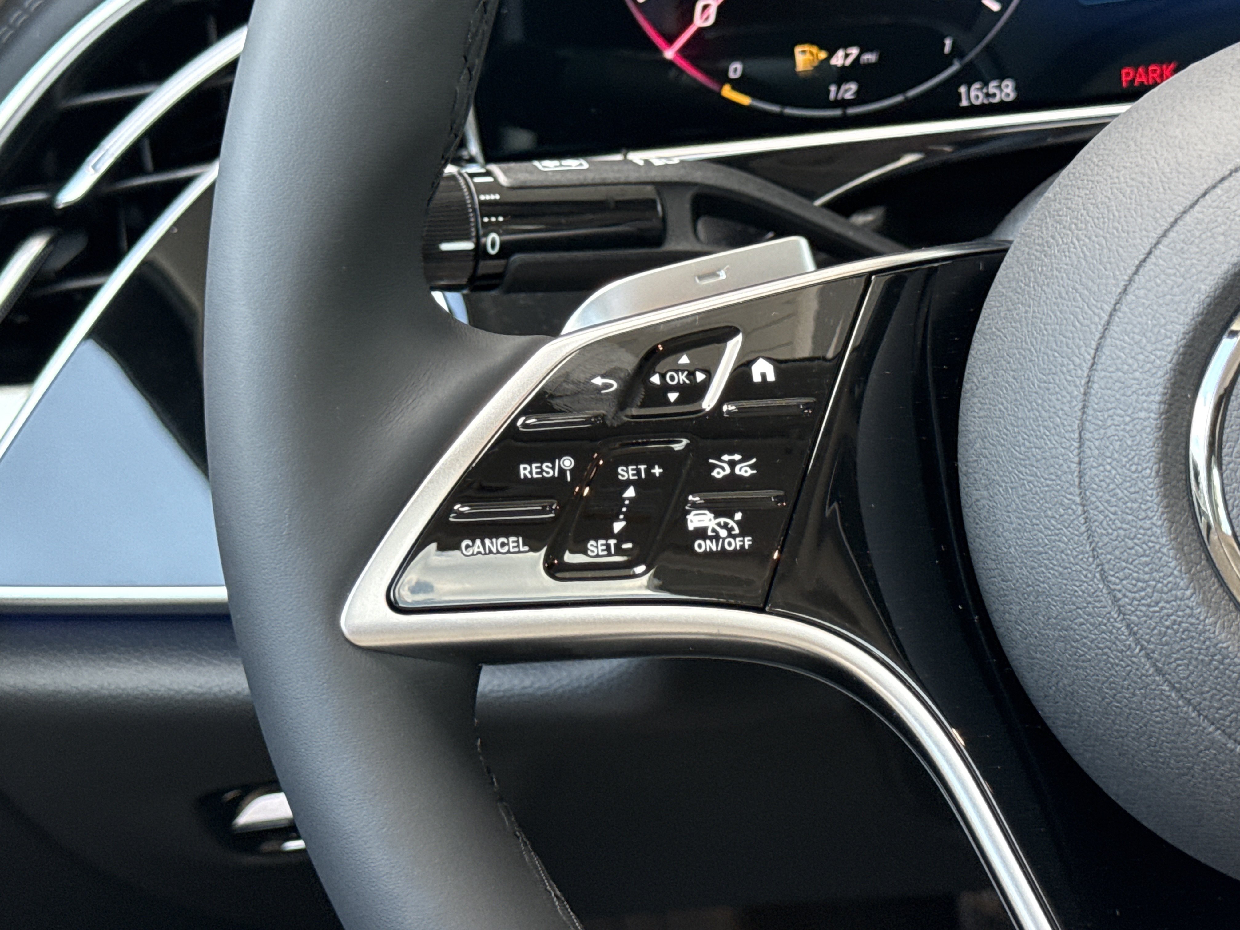New 2027 Mercedes-Benz E 350 Sedan image 40