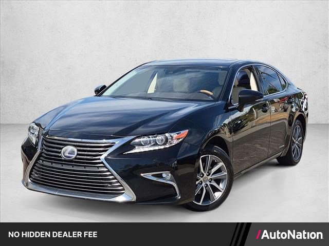 Used 2017 Lexus ES 300h w/ Navigation System Package