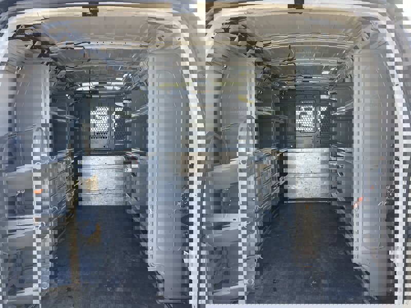 Used 2020 Chevrolet Express 3500 w/ Driver Convenience Package image 8