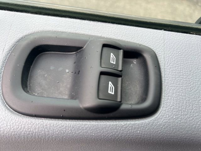 Used 2019 Ford Transit 250 148 High Roof Extended RWD image 30