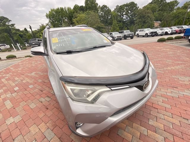 Used 2018 Toyota RAV4 XLE FWD image 5