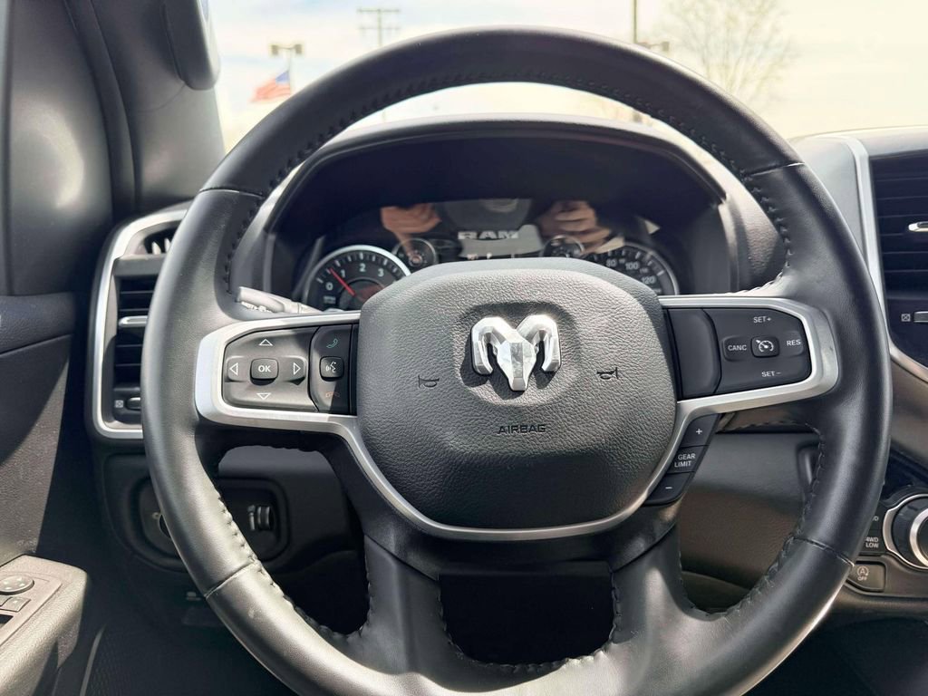 Used 2023 RAM 1500 Big Horn AWD/4WD image 17