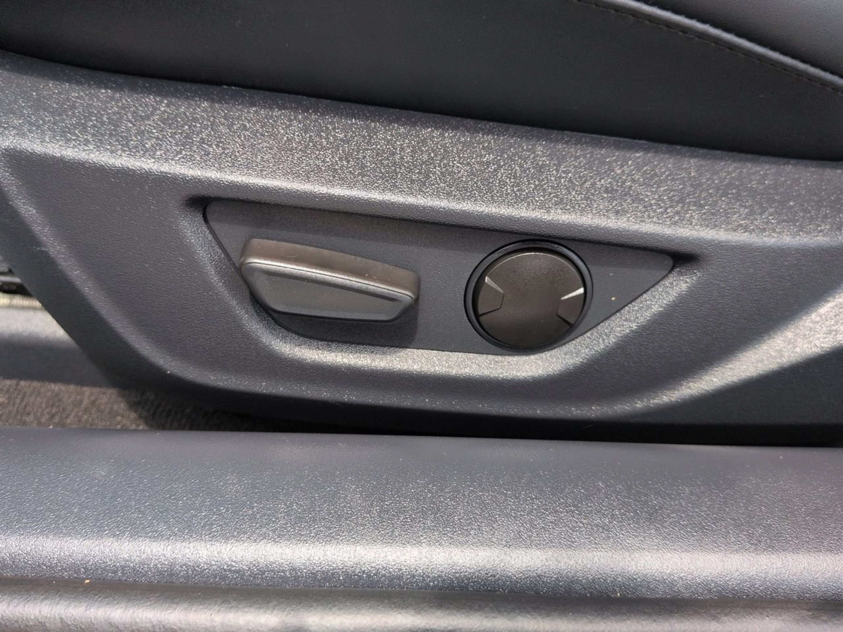 Used 2025 Ford Mustang GT Premium RWD image 22