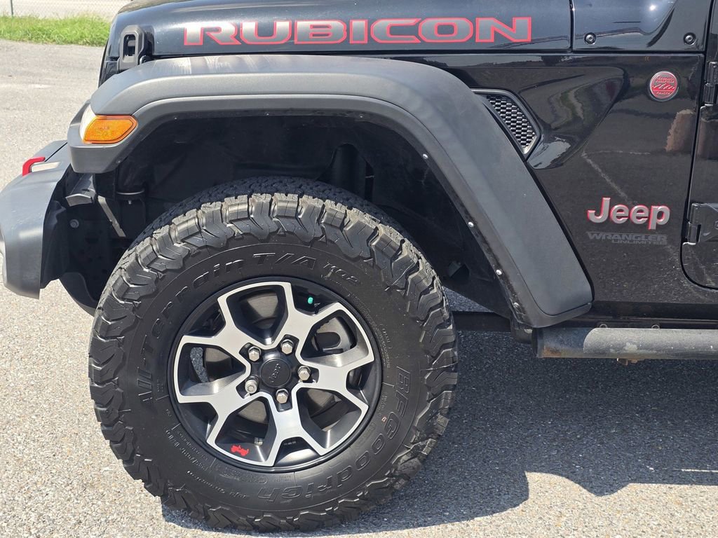 Used 2022 Jeep Wrangler Unlimited Rubicon AWD/4WD image 9