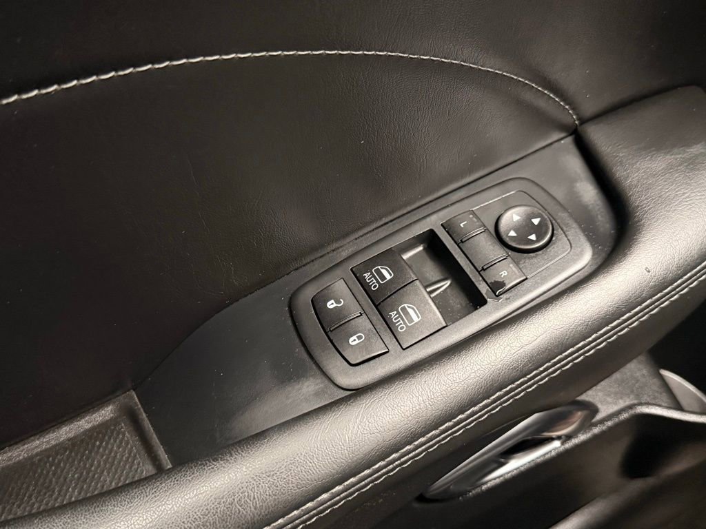 Used 2020 Dodge Challenger R/T Scat Pack RWD image 20