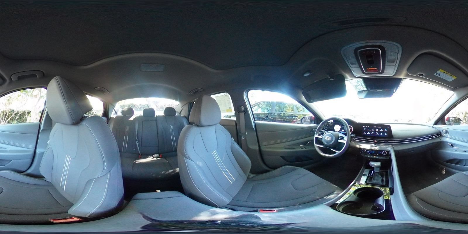Used 2025 Hyundai Elantra SEL FWD image 43
