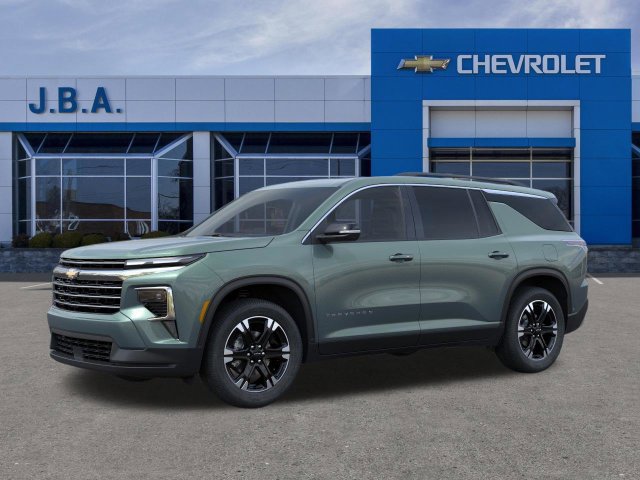 New 2027 Chevrolet Traverse LT w/ Sun and Wheel Package FWD image 2
