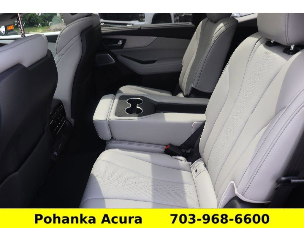 Certified 2026 Acura MDX SH-AWD w/ Technology Package image 28