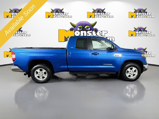 Used 2018 Toyota Tundra SR5 w/ SR5 Upgrade Package AWD/4WD image 4
