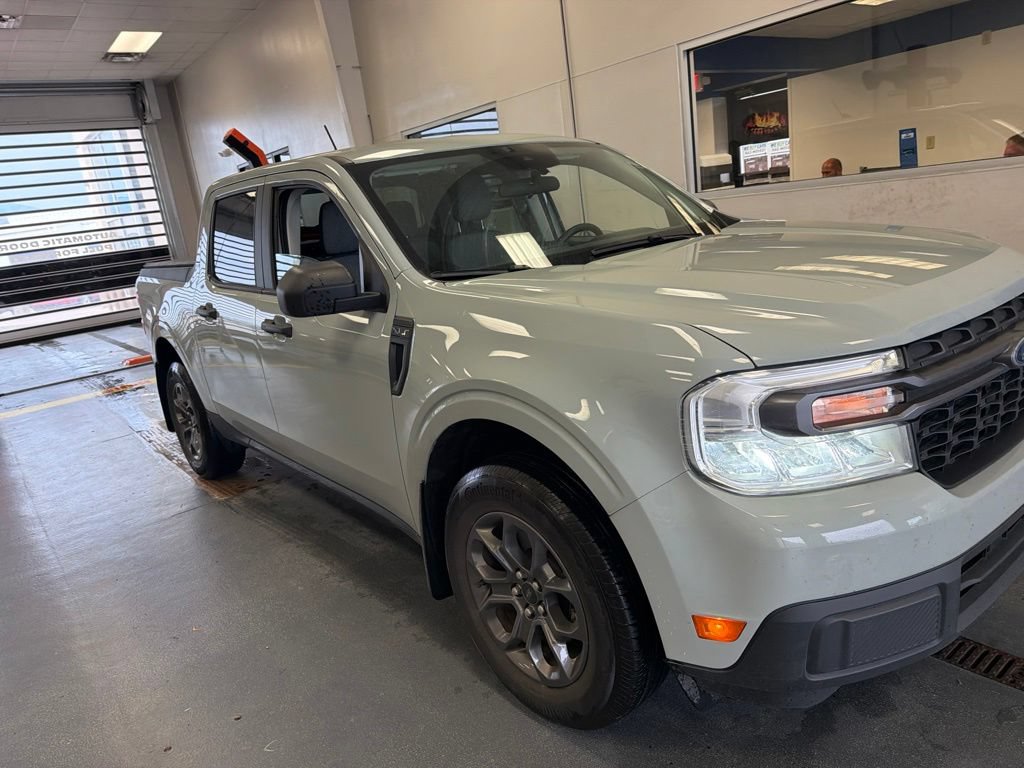 Certified 2024 Ford Maverick XLT w/ Equipment Group 300A Standard