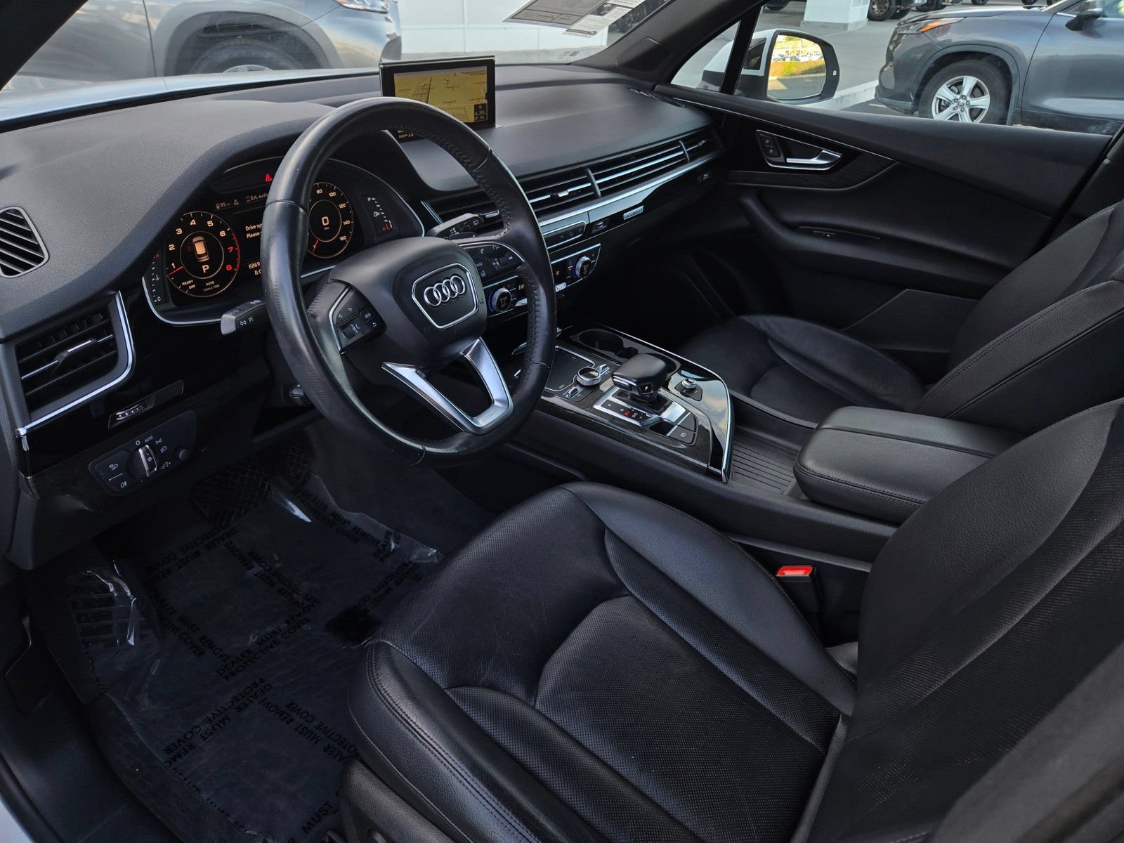 Used 2018 Audi Q7 3.0T Premium Plus w/ Premium Plus Package AWD/4WD image 8