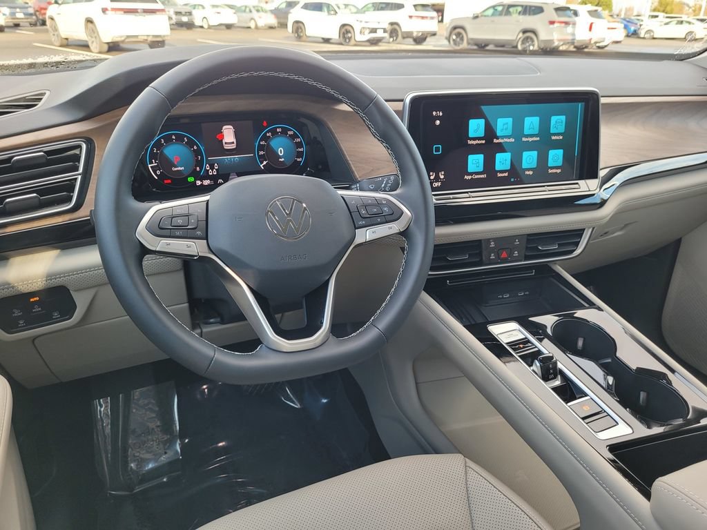 New 2026 Volkswagen Atlas SE FWD image 19