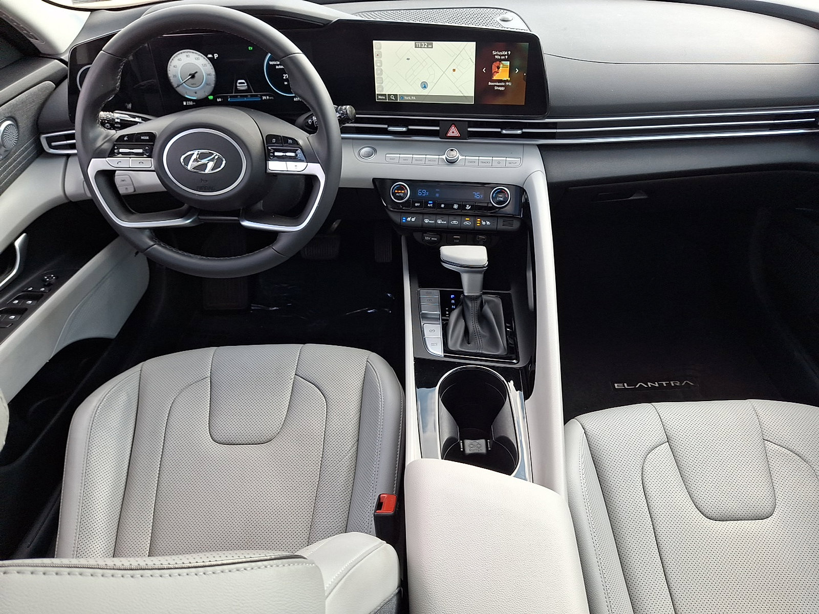 Certified 2023 Hyundai Elantra Limited image 15