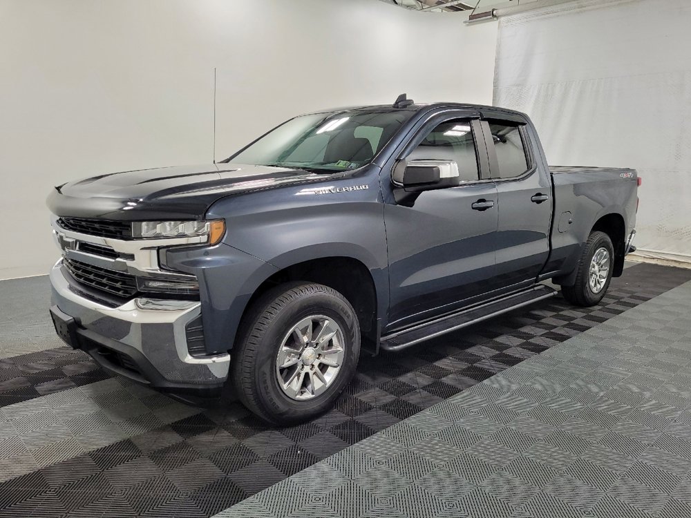 Used 2019 Chevrolet Silverado 1500 LT w/ All-Star Edition image 2