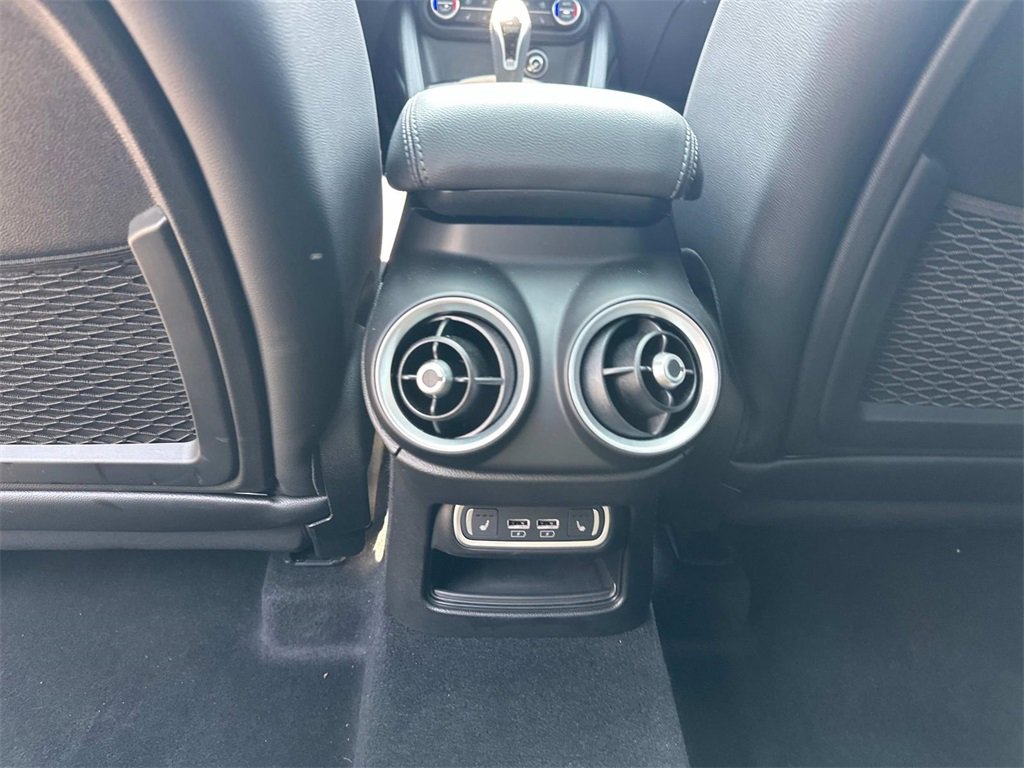 New 2025 Alfa Romeo Stelvio Sprint w/ Convenience Package image 13