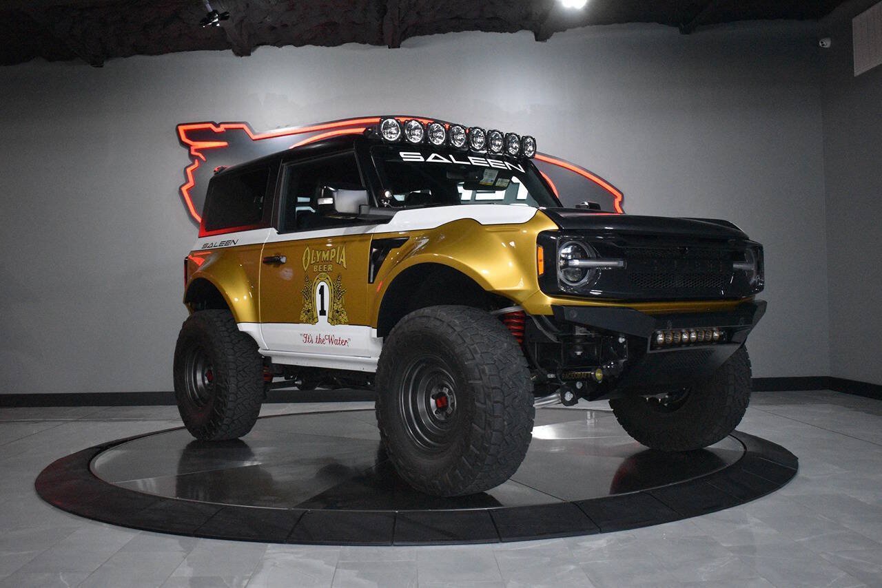 Used 2023 Ford Bronco Outer Banks AWD/4WD image 7