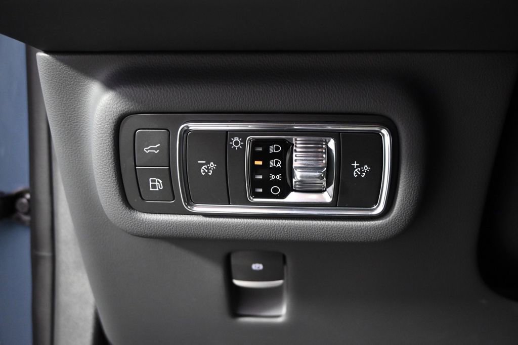 New 2026 Lincoln Nautilus Reserve w/ Jet Appearance Package image 24