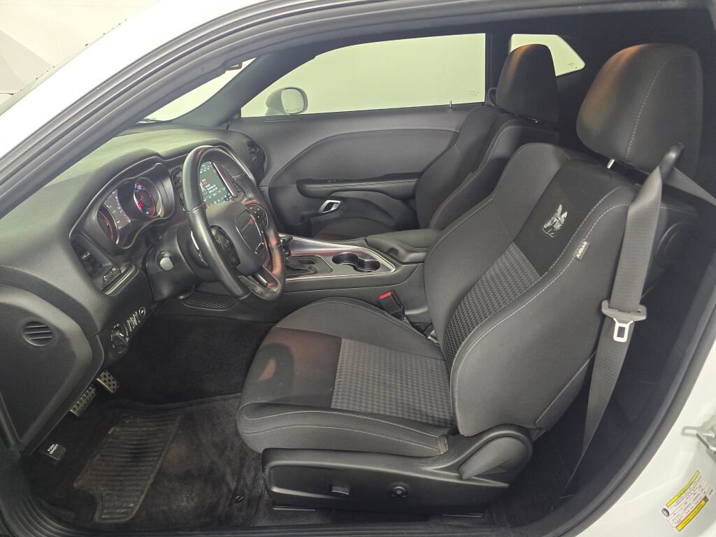 Used 2018 Dodge Challenger R/T Scat Pack w/ Driver Convenience Group image 24