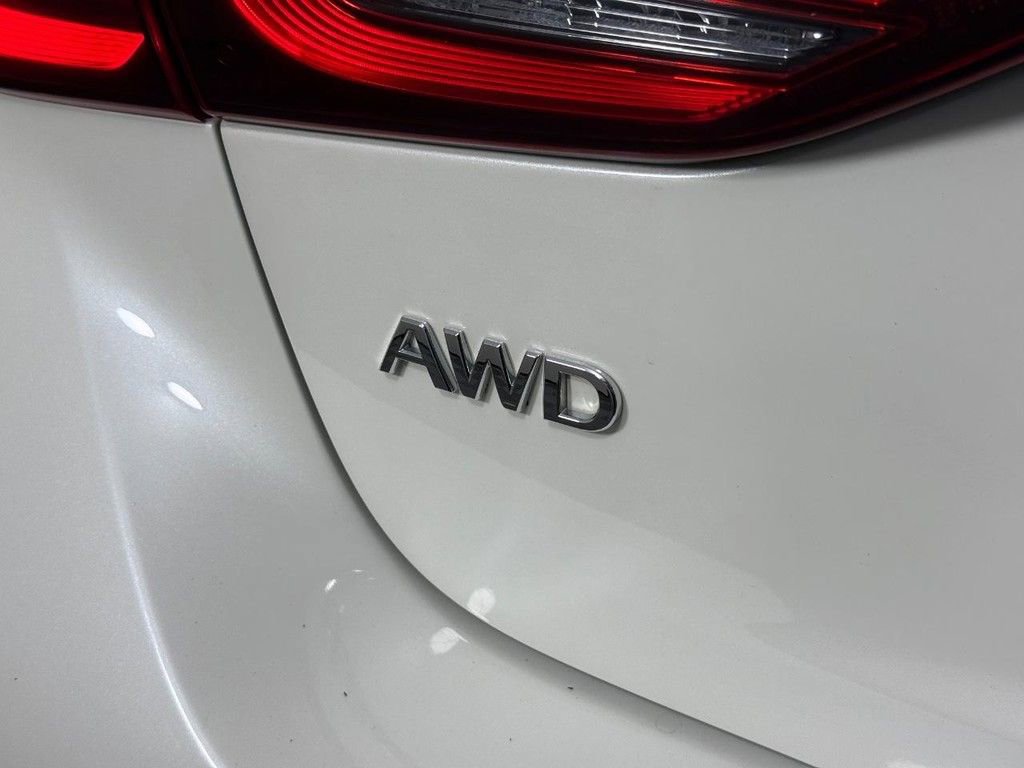 Used 2022 INFINITI Q50 Luxe AWD/4WD image 7