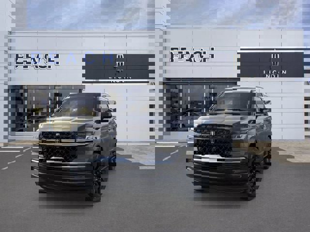 New 2026 Lincoln Navigator L Reserve image 3