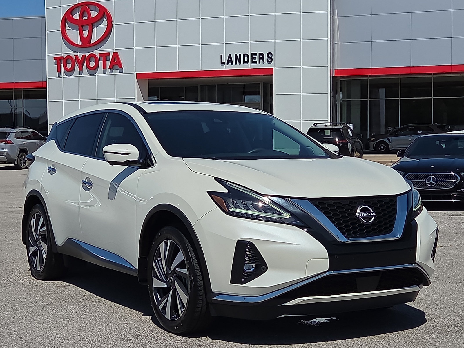 Used 2024 Nissan Murano SL w/ Cargo Package