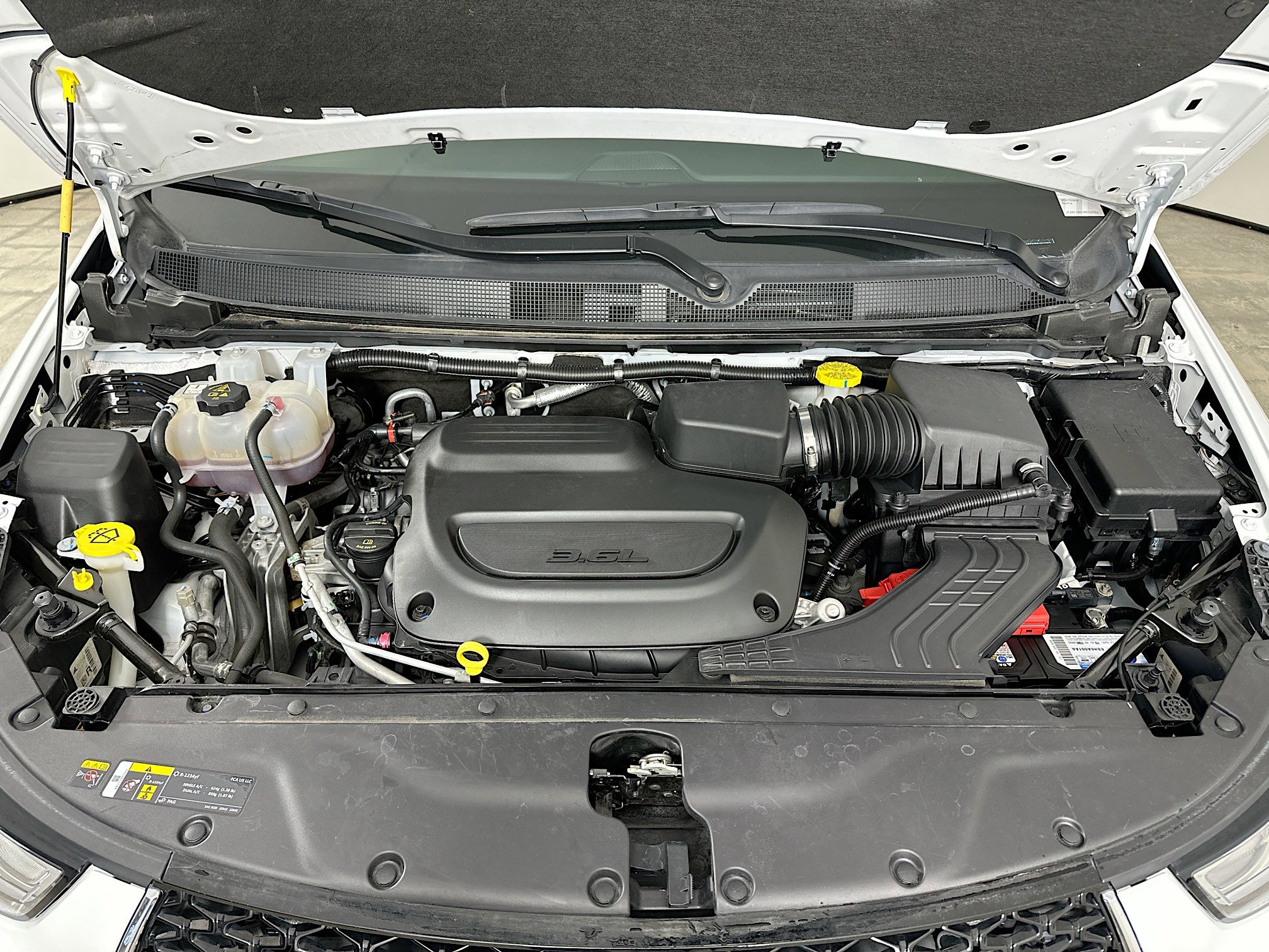 Used 2024 Chrysler Pacifica Touring-L image 34